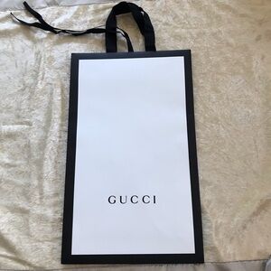 Gucci white shopping bag